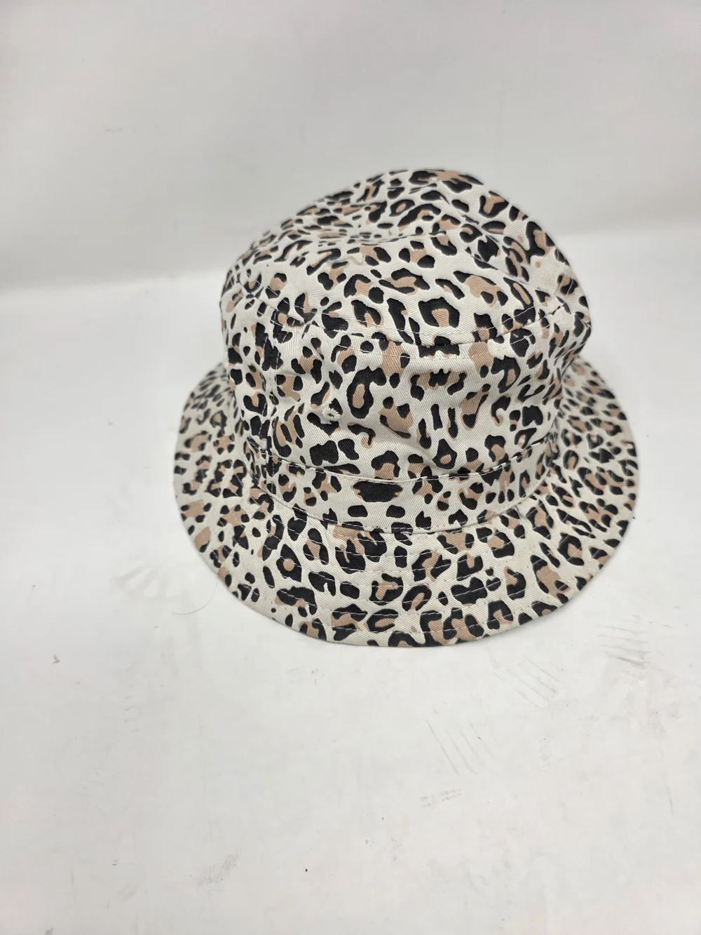 Urban Outfitters Leopard Print Bucket Hat Satin Lined Cotton Animal Print Tan